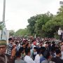 Ribuan Massa Berkerumun di Bangkalan, Apakah Kapolres Bisa Dipidana?