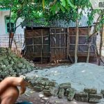 Nasib Nenek Haniyah di Sumenep: Dapat RTLH, Hanya Ada Tumpukan Bata dan Pasir