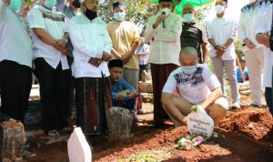 Almarhum Kabag Prokopim Joko Sigit Supraworo di Mata Bupati Fauzi