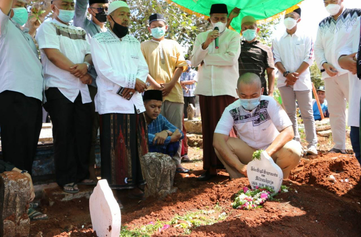 Pemakaman Joko Sigit Supraworo