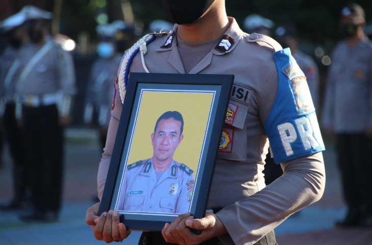 Pemberhentian Tidak Dengan Hormat