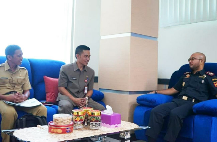 Pemberantasan Rokok Ilegal