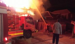 Toko Ananda Gapura Terbakar, Pemilik Rugi Rp 1,5 Miliar