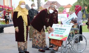 Cara Bupati Achmad Fauzi Memperhatikan Tim Perumus Hadi Jadi Sumenep
