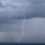 Nelayan Situbondo Disambar Petir saat Melaut, 4 Orang Meninggal