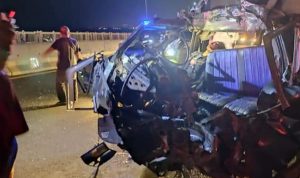 Minibus vs Truk di Jembatan Suramadu, Dua Orang Tewas