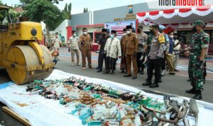 Polres Bangkalan Musnahkan 358 Gram Sabu dan 675 Botol Miras