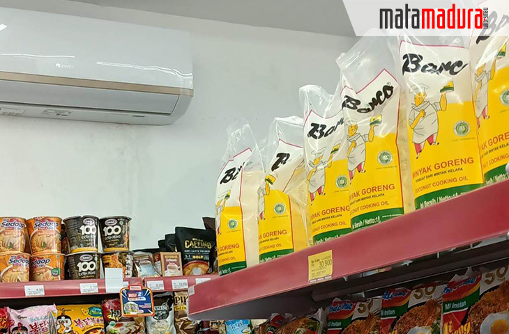 Stok Minyak Goreng Bersubdisi di Minimarket Kota Sumenep Kosong