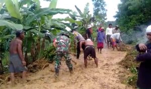 Setelah Diguyur Hujan Deras, Salah Satu Dusun di Kecamatan Rubaru Longsor