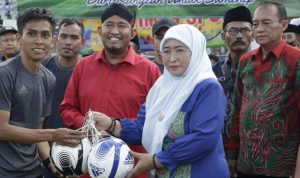 Safari Kepulauan Sumenep Disesaki Berita Bupati Fauzi. Berita Wabup Nyi Eva Mana?