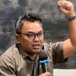 Setengah Berhala Jokowi