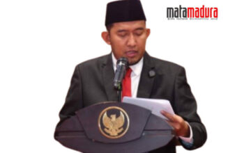 Bupati Fauzi