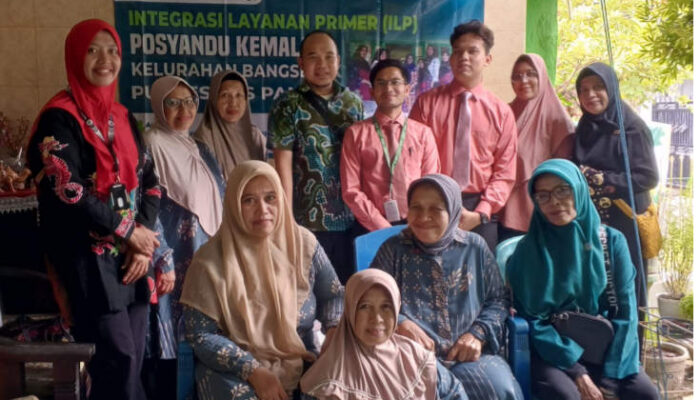 Antusiasme Masyarakat Ikut Pemeriksaan Mata Gratis di Puskesmas Pandian Sumenep