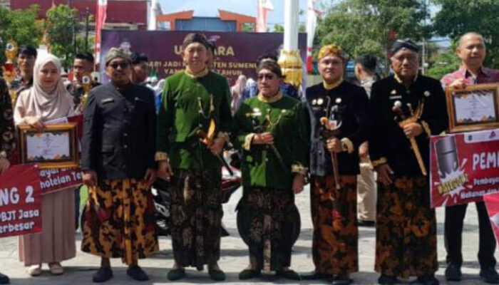 Bapenda Sumenep Gelar Anugerah Wajib Pajak 2025, Ini Daftar Penerimanya