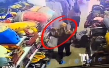 Pencuri Terekam CCTV