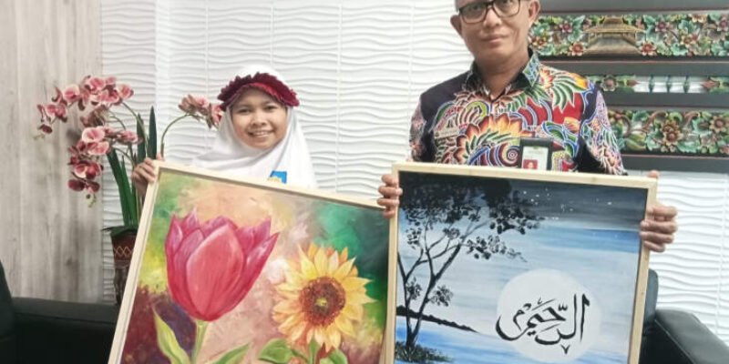 Bakat Syifa Bikin Kagum Tokoh Sumenep, Setelah Kadisdik Kini Direktur BPRS Sumekar Koleksi Karyanya